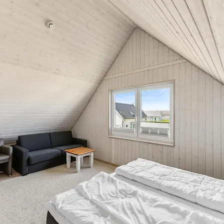 Holiday home Front In Ostseeresort