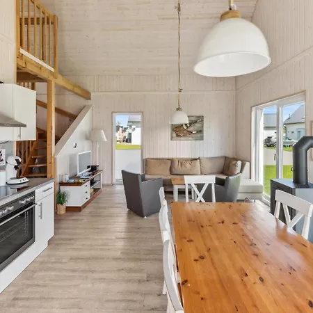 Semesterbostad Amazing In Ostseeresort