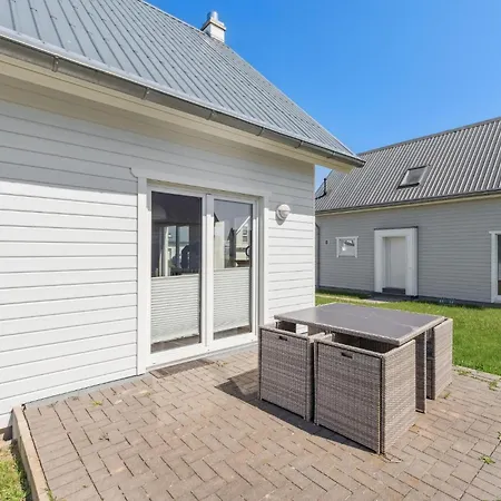 Holiday home Front In Ostseeresort Olpenitz